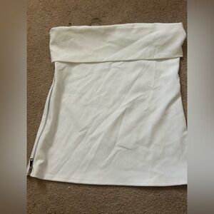 NWOT Zara white strapless top with zippers on the side size L